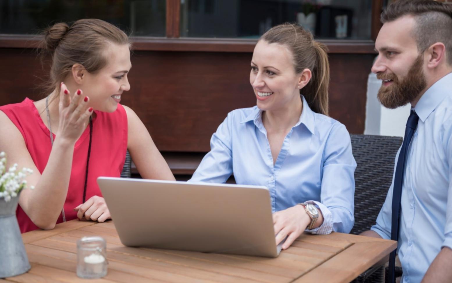 Analyse de scénarios financiers et tableaux de bord